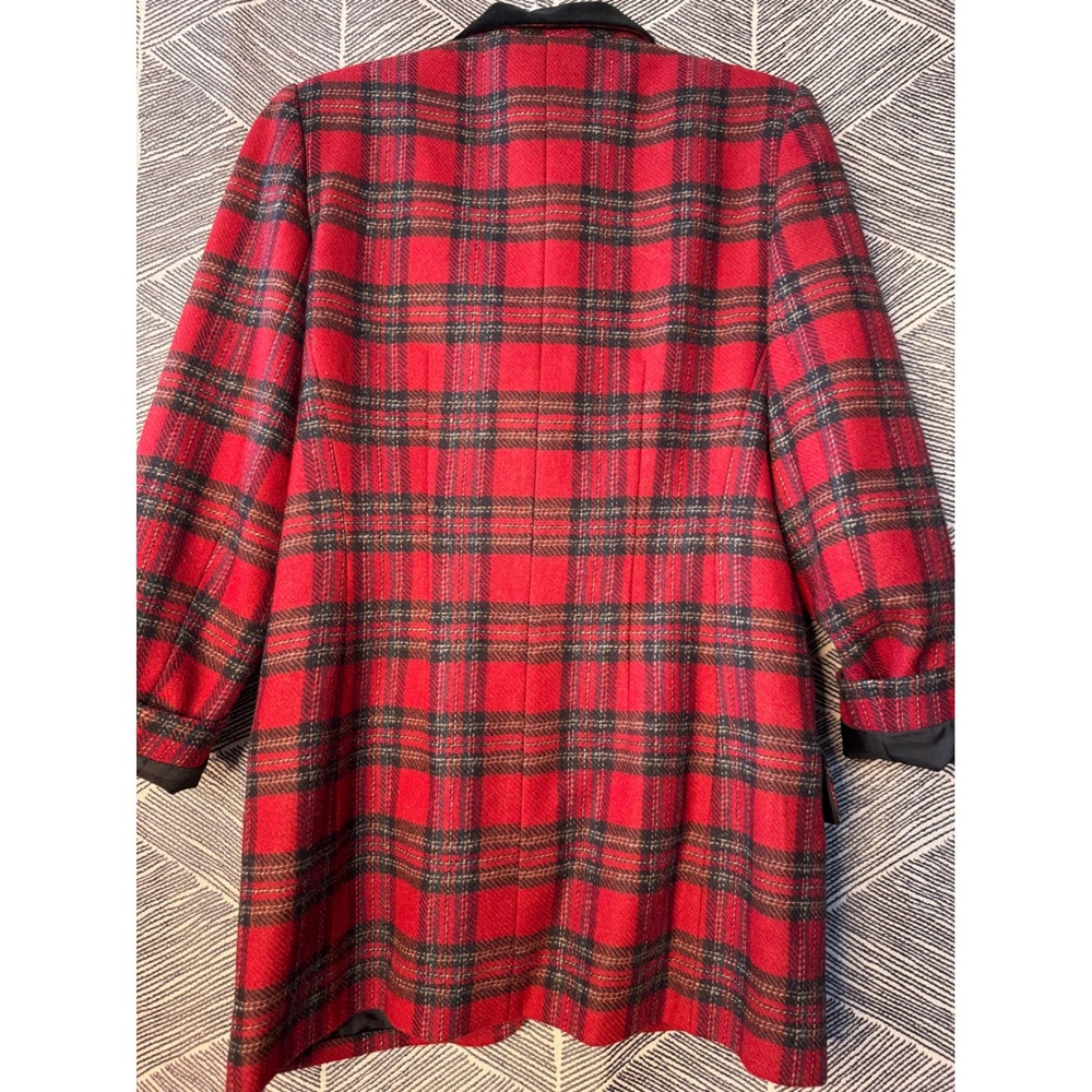 Vintage Red Plaid Wool Blazer with velvet collar & buttons Sz 10 - Picture 8 of 9